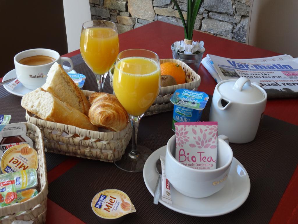 Auberge Du Cap Negre Le Lavandou Εξωτερικό φωτογραφία